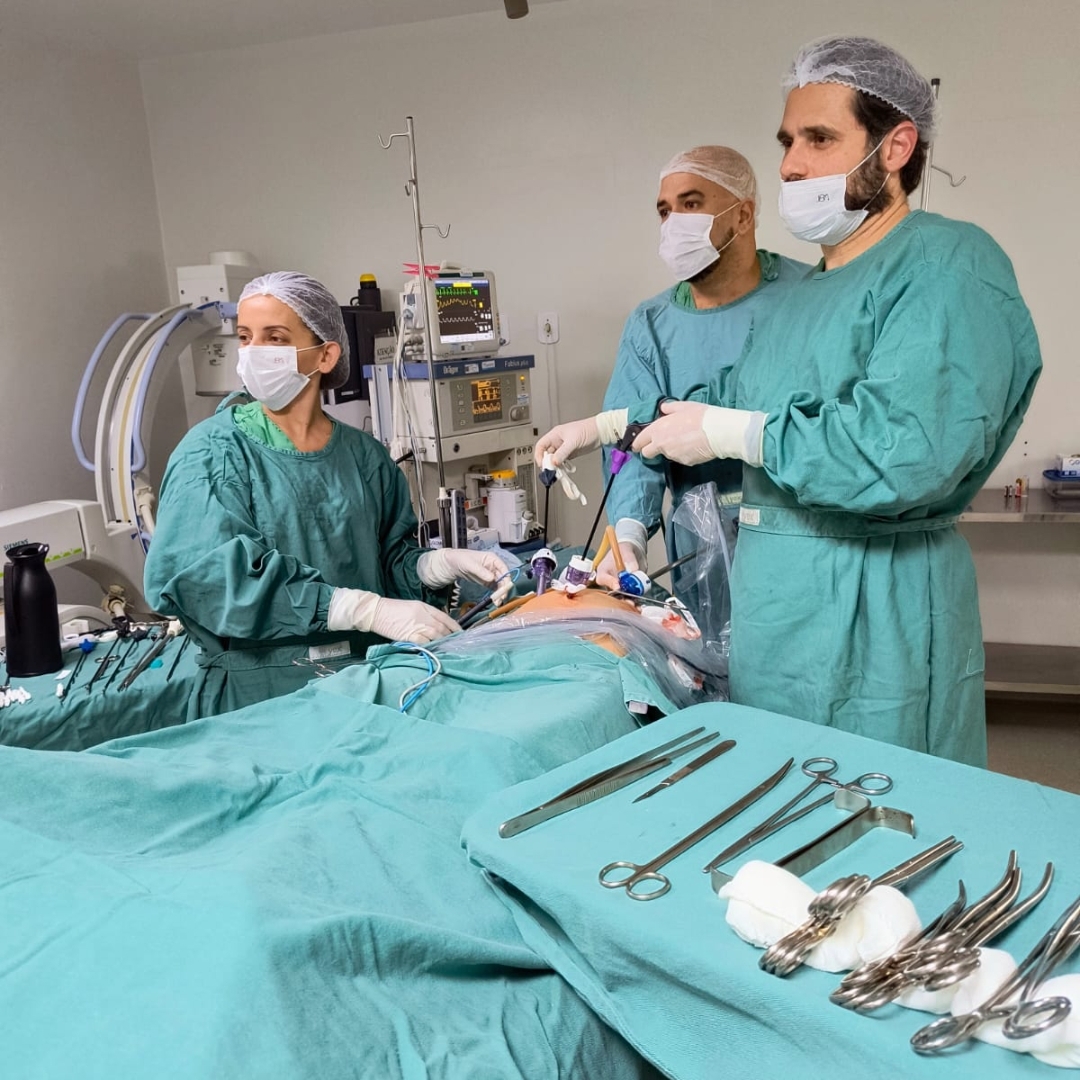 Dr. tila Goddi Tourino